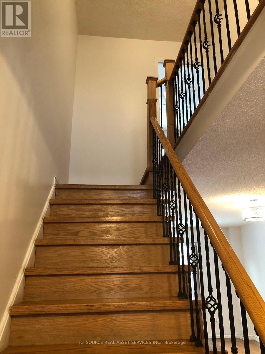 22A - 5940 Glen Erin Drive, Mississauga, ON - Indoor Photo Showing Other Room