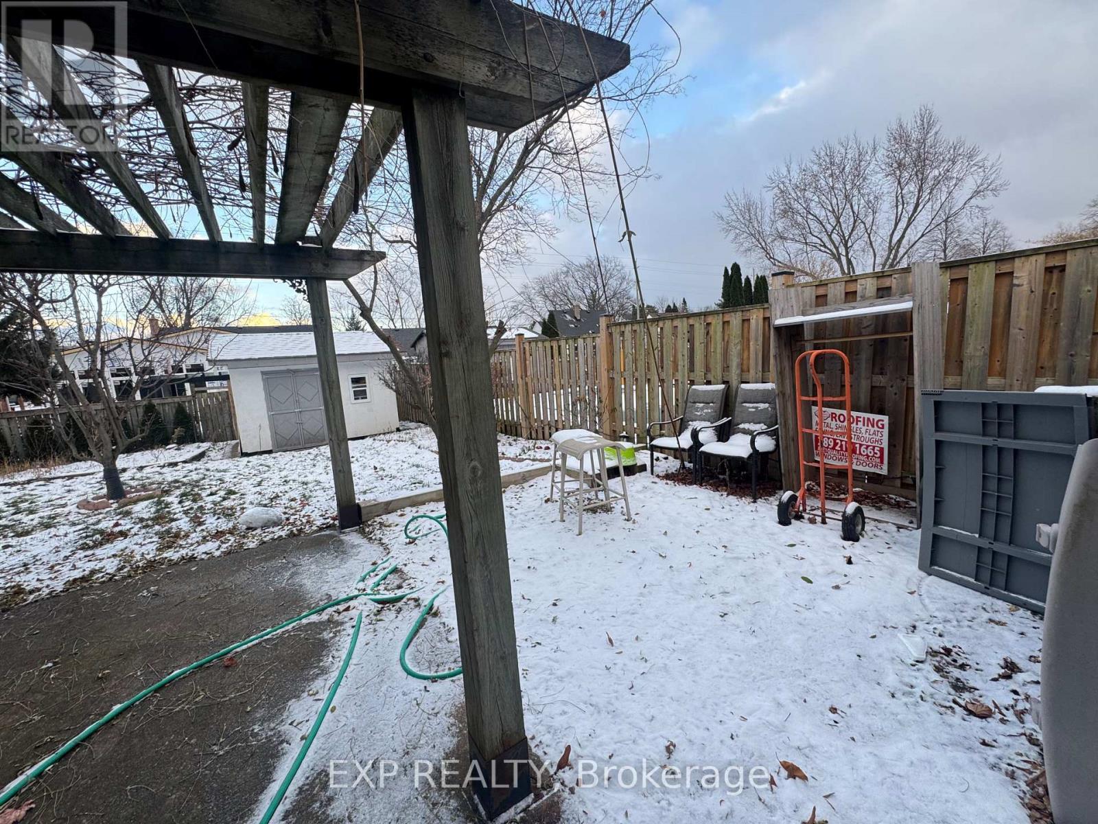 3816 Panama Court, Niagara Falls (Church'S Lane), ON - Outdoor