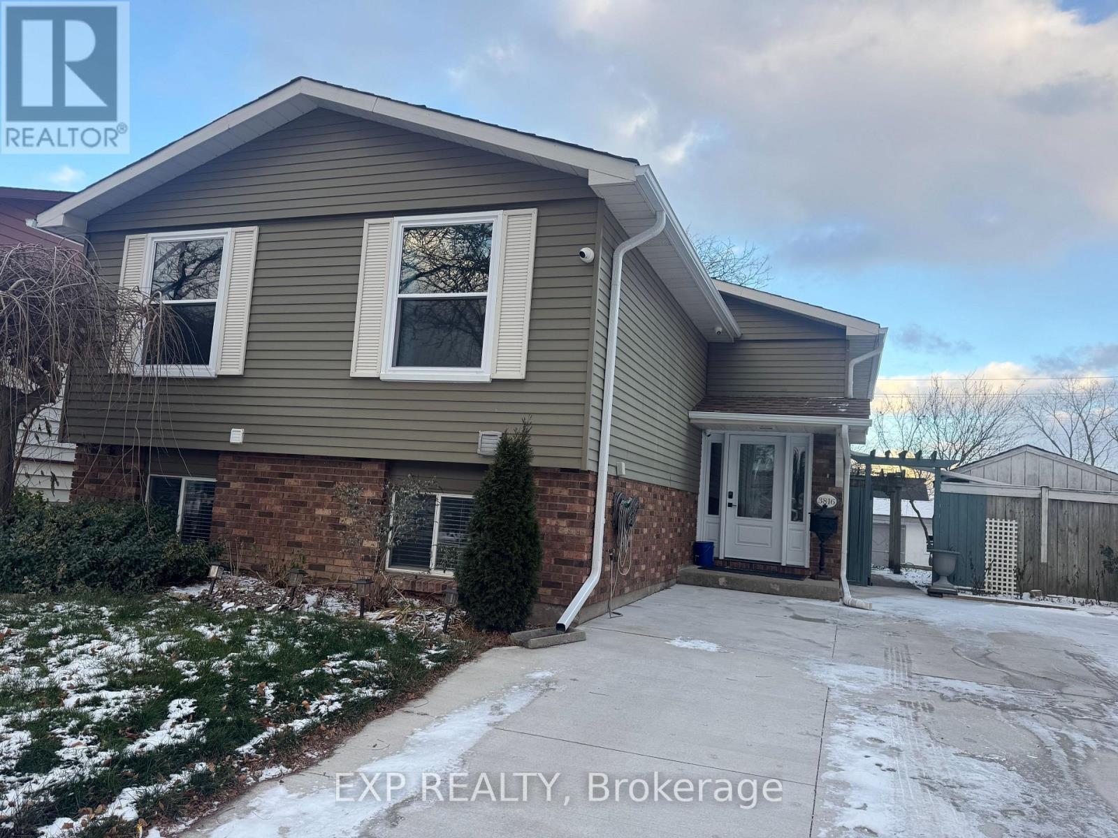 3816 Panama Court, Niagara Falls (Church'S Lane), ON - Outdoor