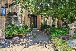 3914 CAROLYNN COURT Lincoln (Lincoln-Jordan/Vineland), ON L0R 2C0