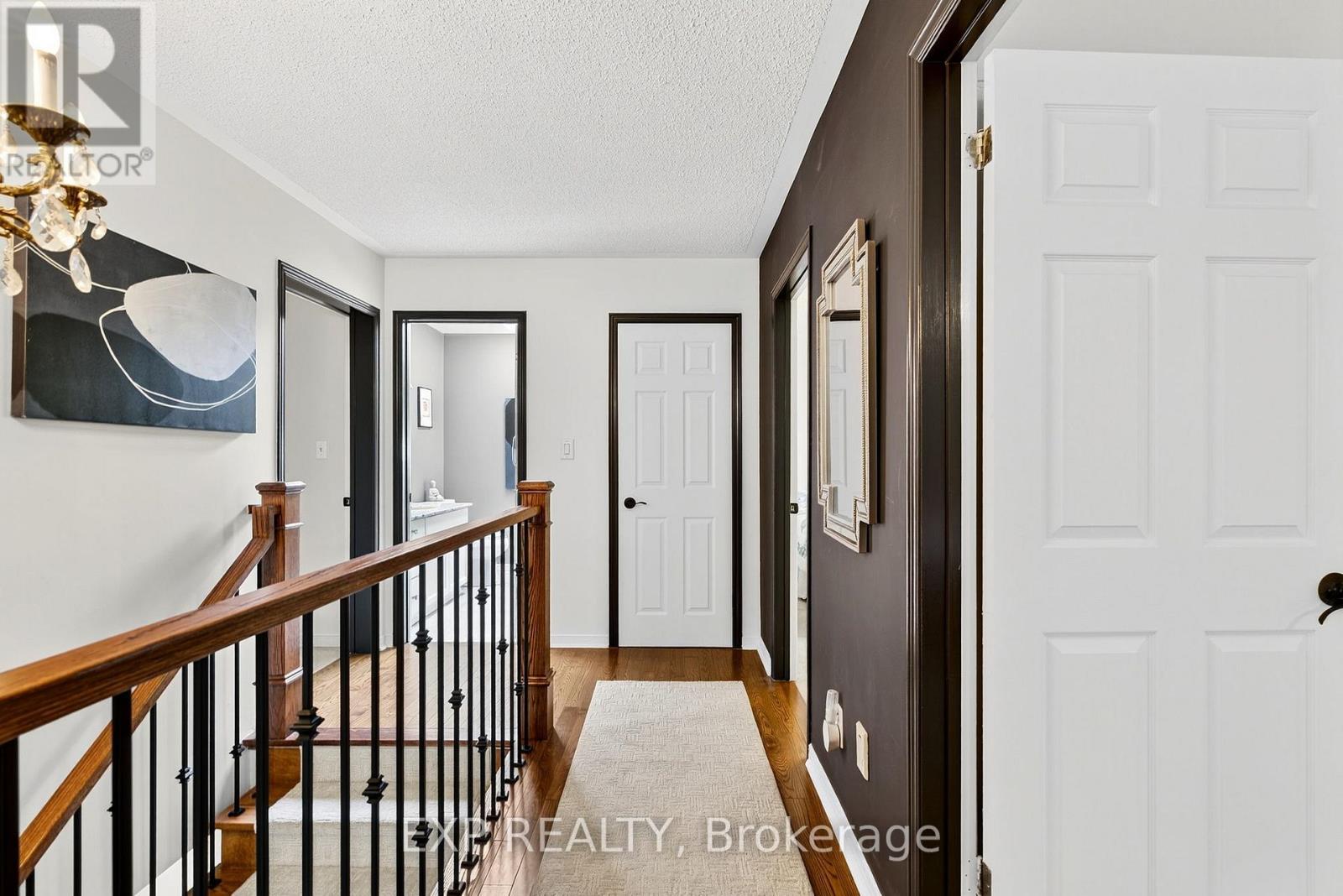 3914 Carolynn Court, Lincoln (Lincoln-Jordan/Vineland), ON - Indoor Photo Showing Other Room