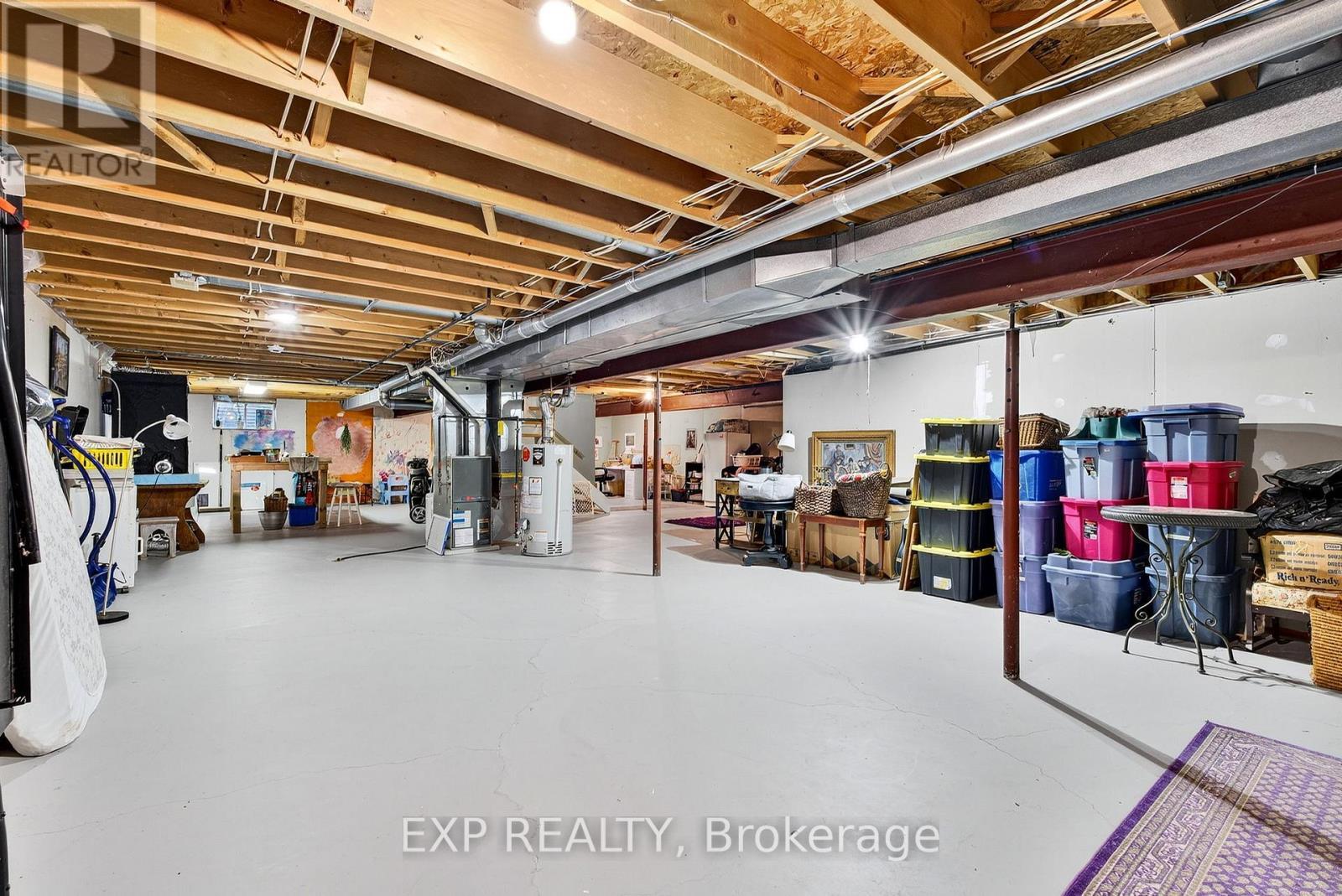 3914 Carolynn Court, Lincoln (Lincoln-Jordan/Vineland), ON - Indoor Photo Showing Basement