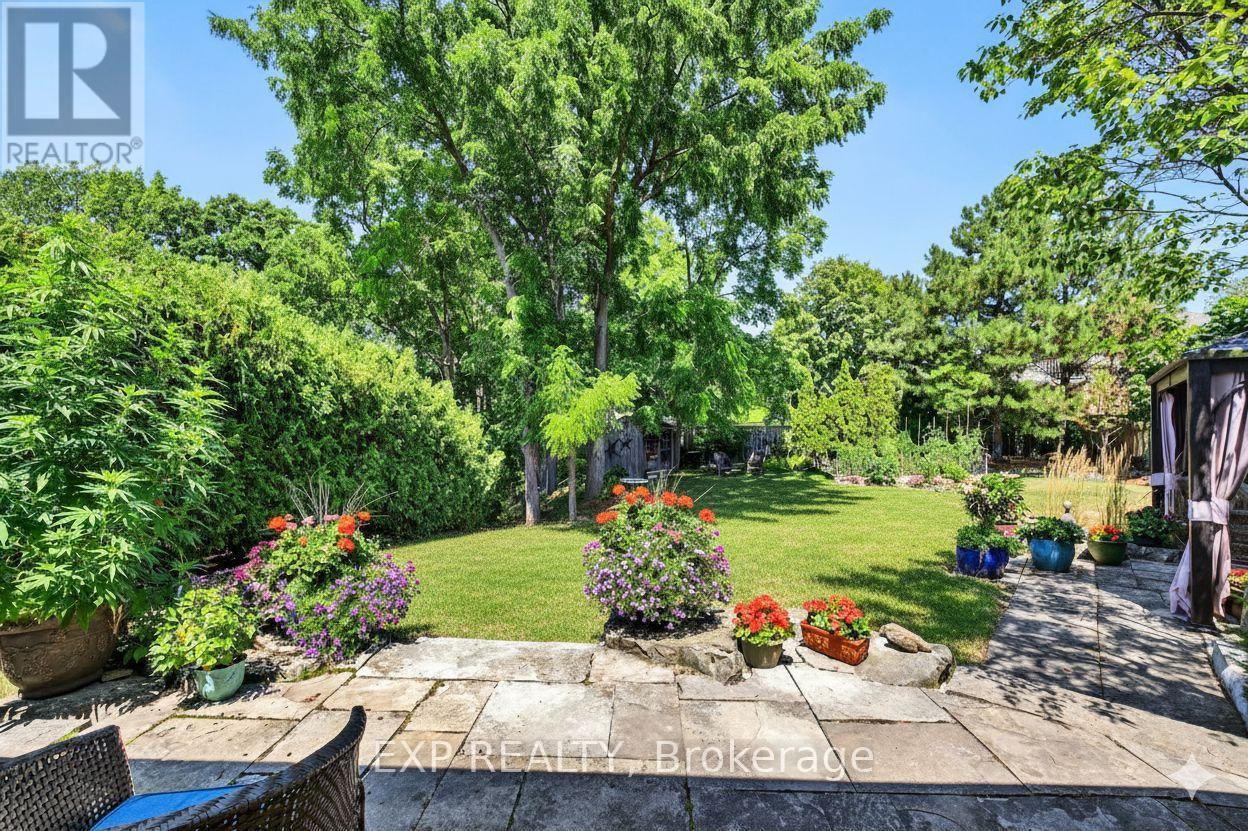 3914 Carolynn Court, Lincoln (Lincoln-Jordan/Vineland), ON - Outdoor