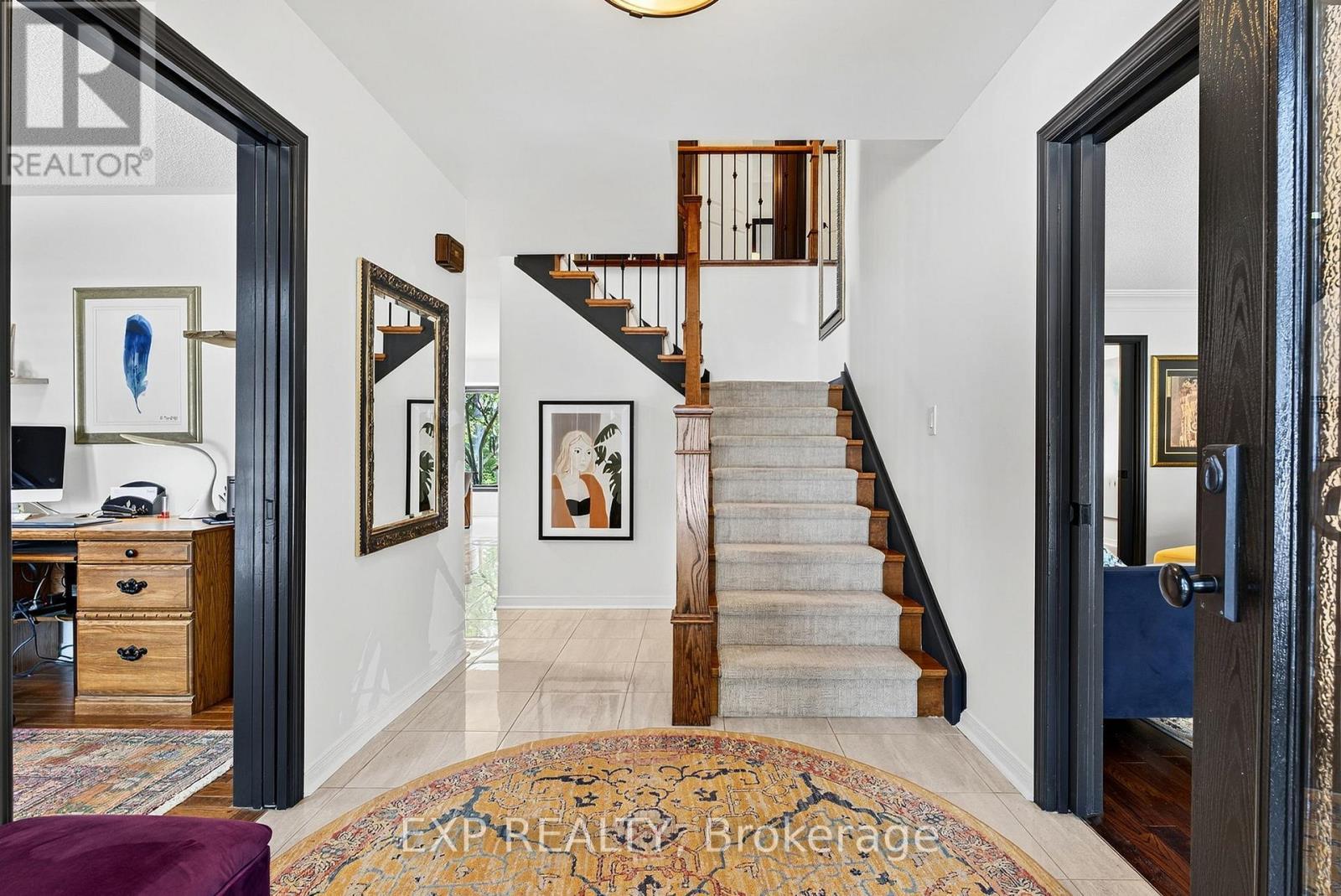 3914 Carolynn Court, Lincoln (Lincoln-Jordan/Vineland), ON - Indoor Photo Showing Other Room