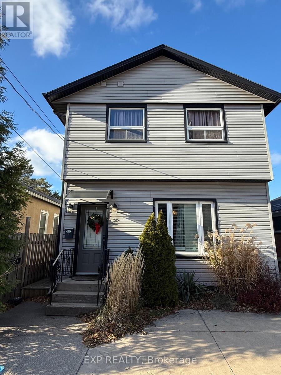 1 - 31 Raymond Street, St. Catharines (Downtown), ON - Outdoor