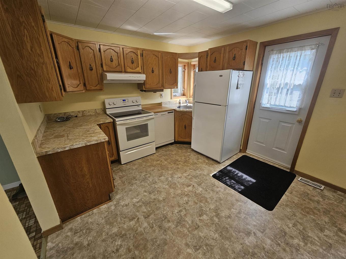 2 Dickey Street, Amherst, NS