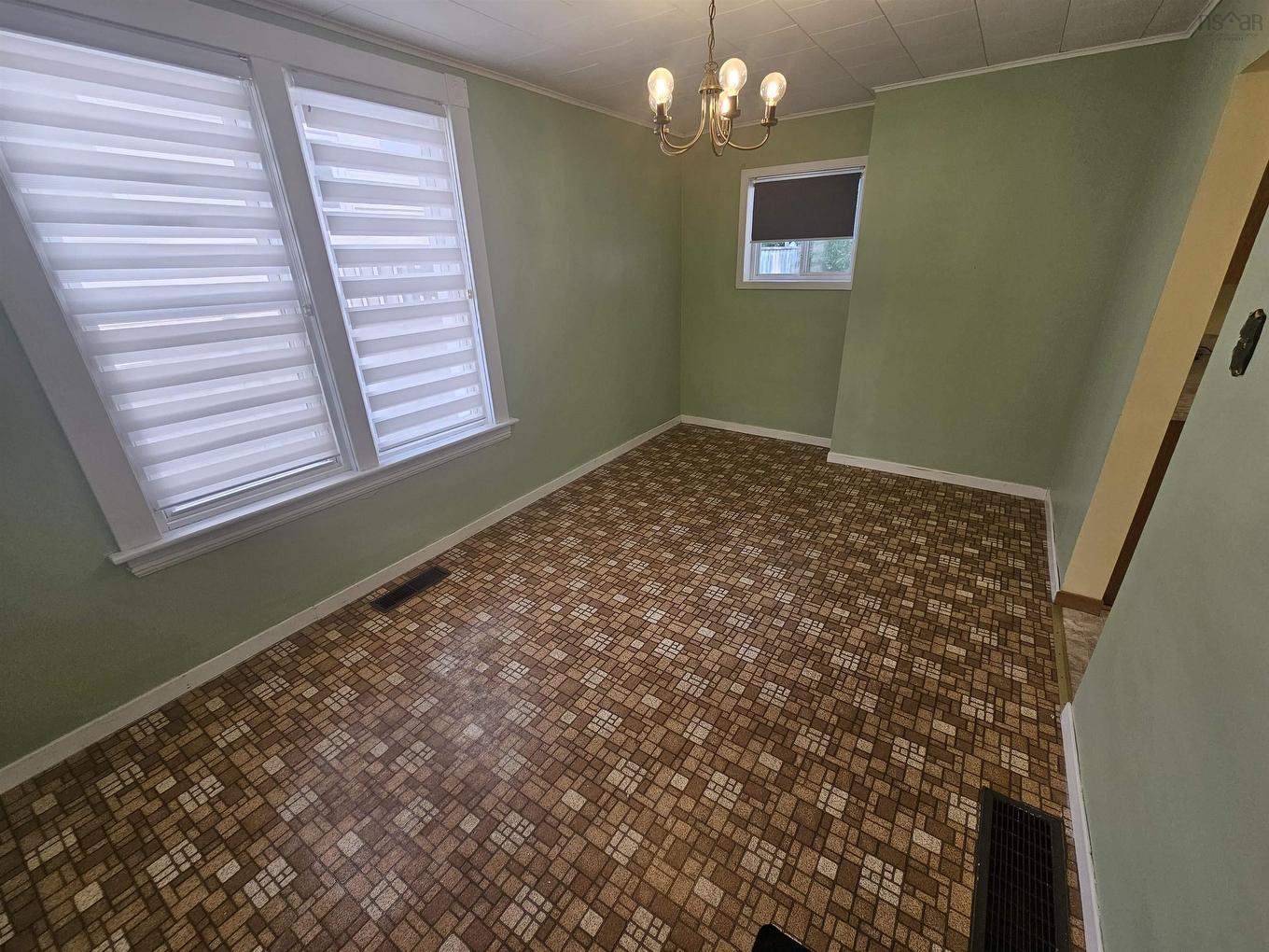 2 Dickey Street, Amherst, NS