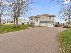 74 Hillside Drive Summerside, PE C1N 6K3