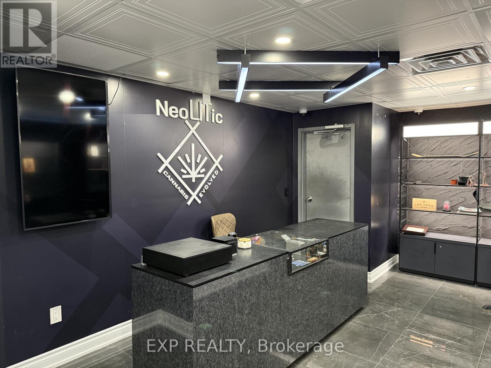 4665 Queen Street, Niagara Falls (Downtown), ON