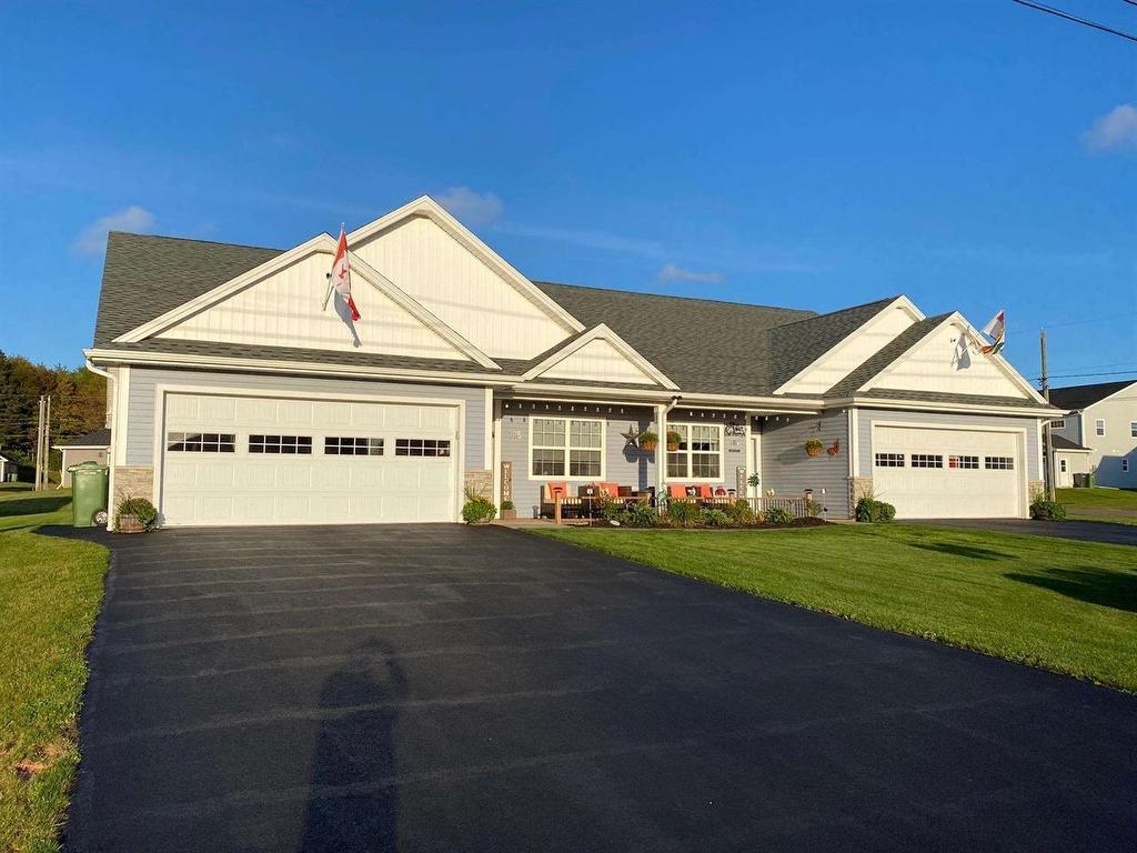 107 Mercedes Drive, Cornwall, PE