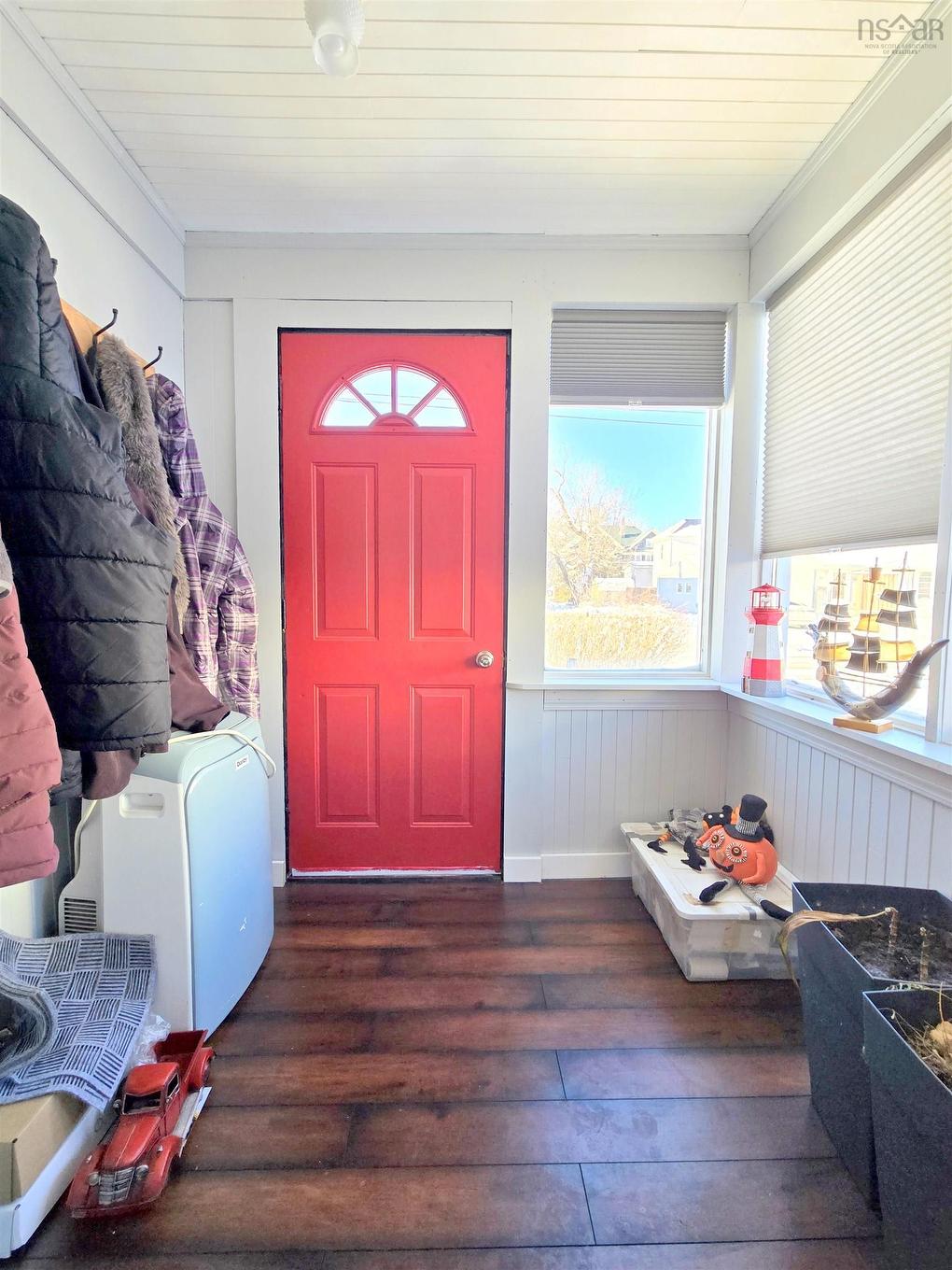 13 Belmont Street, Amherst, NS