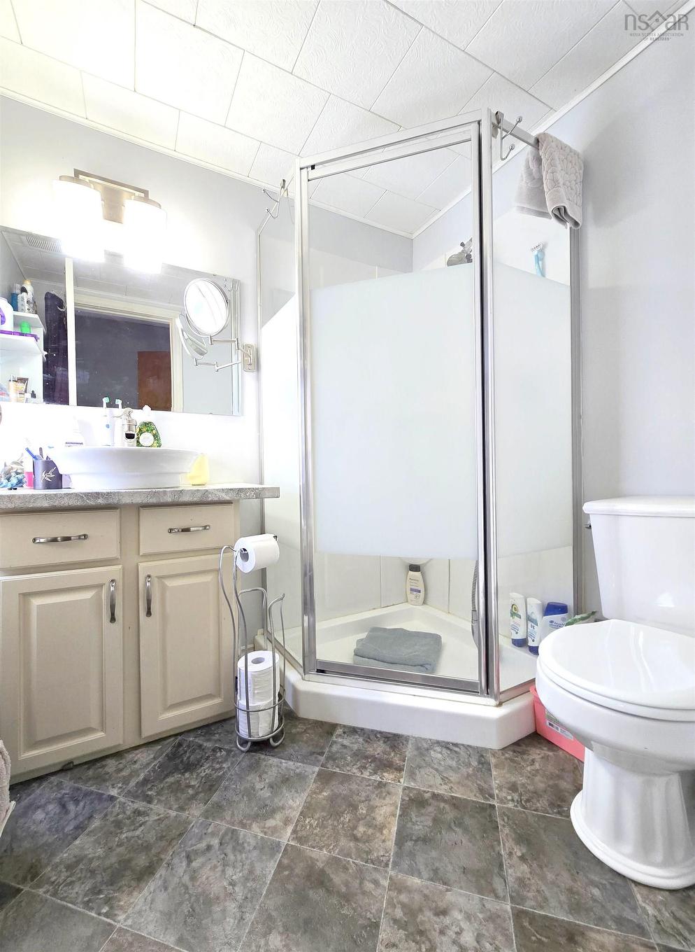 13 Belmont Street, Amherst, NS