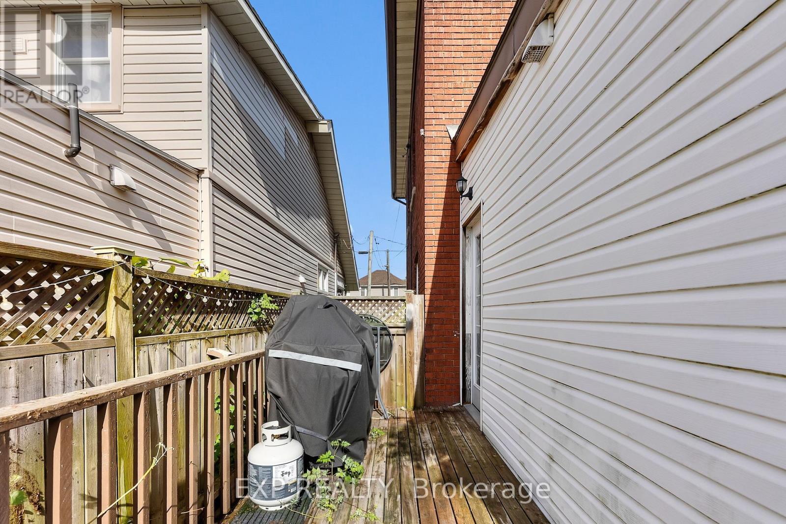 5132 Morrison Street, Niagara Falls (Cherrywood), ON - Outdoor With Exterior