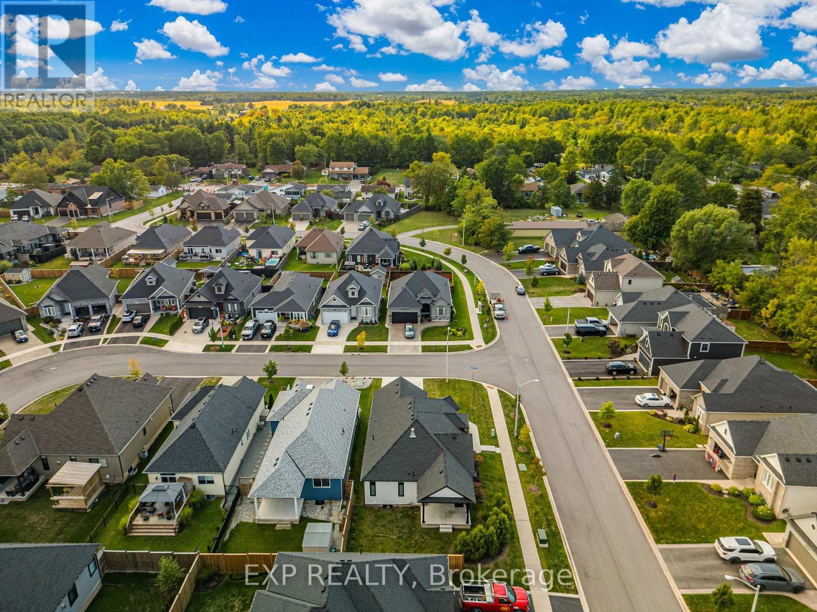 4242 Village Creek Drive, Fort Erie (Stevensville), ON - Outdoor With View