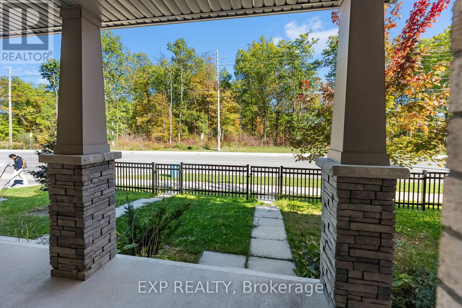 15 - 8273 Tulip Tree Drive, Niagara Falls (Brown), ON - Outdoor