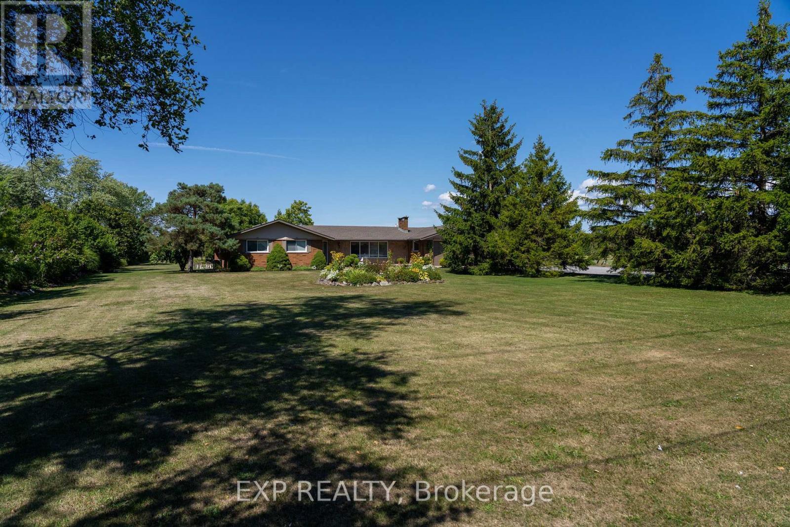 726 Line 7 Road, Niagara-On-The-Lake (Virgil), ON - Outdoor