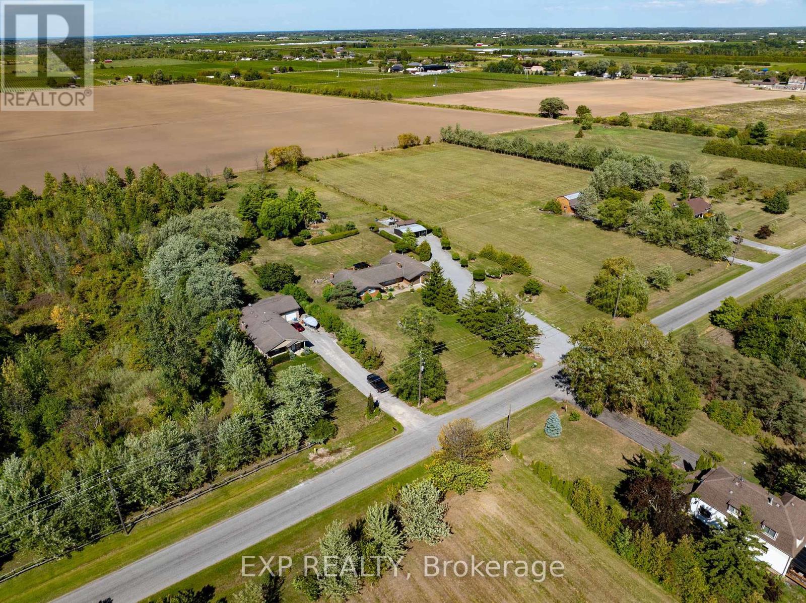 726 Line 7 Road, Niagara-On-The-Lake (Virgil), ON - Outdoor With View