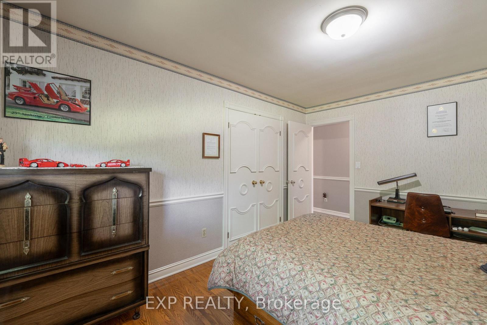 726 Line 7 Road, Niagara-On-The-Lake (Virgil), ON - Indoor Photo Showing Bedroom