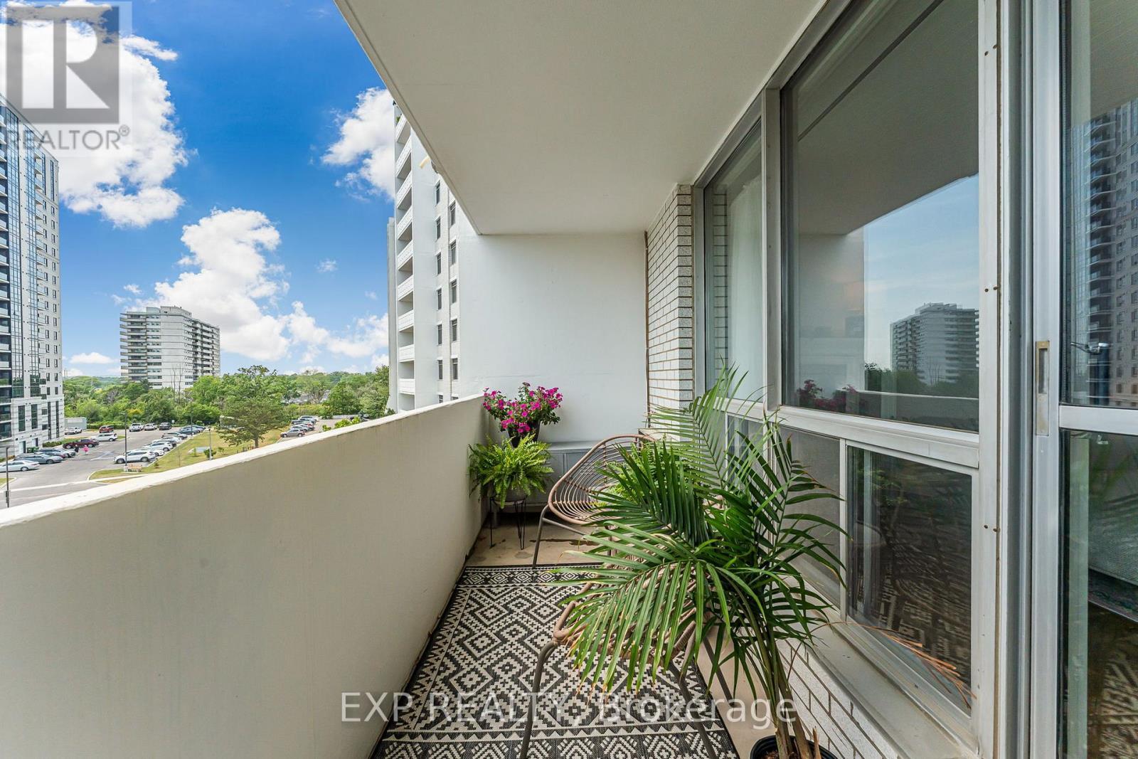 509 - 15 Towering Heights Boulevard, St. Catharines (Glendale/Glenridge), ON - Outdoor With Balcony With Exterior