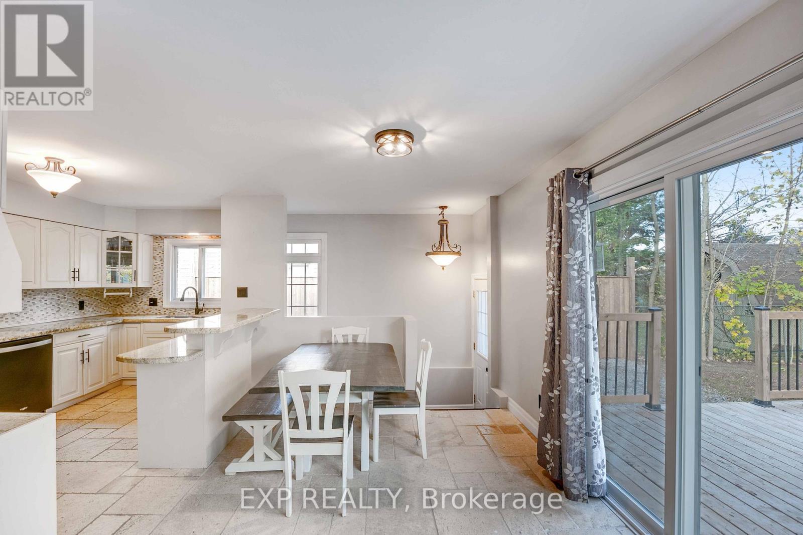 3426 Strang Drive, Niagara Falls (Chippawa), ON - Indoor Photo Showing Other Room