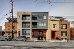 1-3709 Rue St-Ambroise Montréal (Le Sud-Ouest), QC H4H 2C4