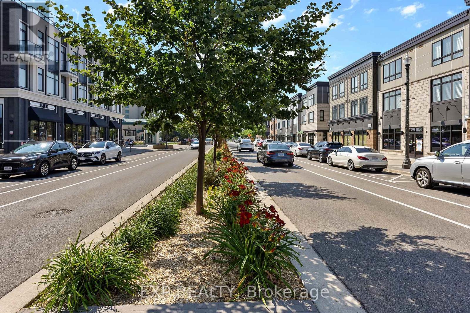 219 - 550 North Service Road, Grimsby (Grimsby Beach), ON - Outdoor