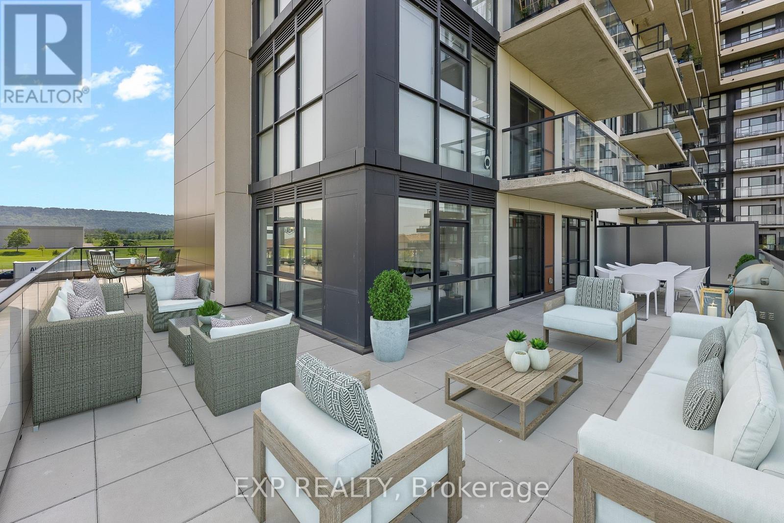 219 - 550 North Service Road, Grimsby (Grimsby Beach), ON - Outdoor With Exterior