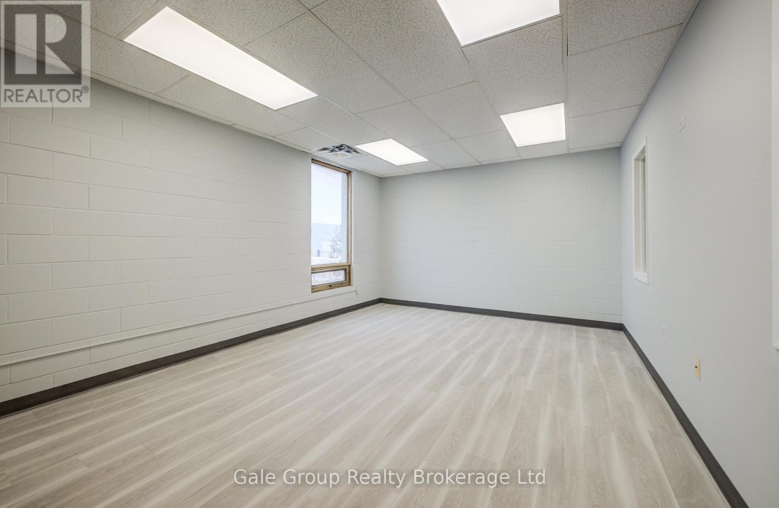 Office - 8 - 1033 Pattullo Avenue, Woodstock (Woodstock - South), ON