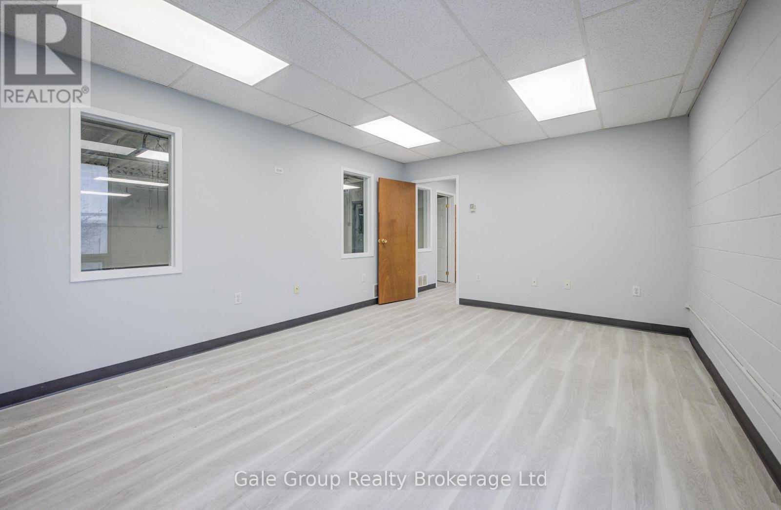 Office - 8 - 1033 Pattullo Avenue, Woodstock (Woodstock - South), ON