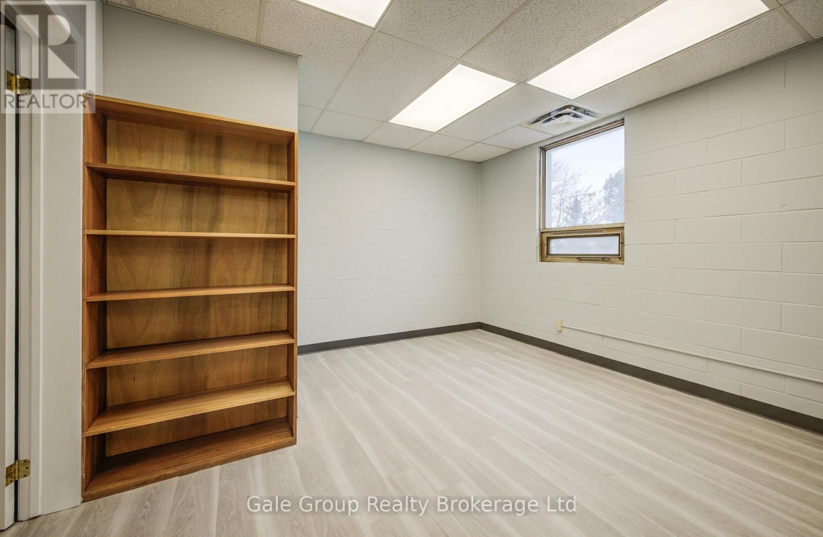 Office - 8 - 1033 Pattullo Avenue, Woodstock (Woodstock - South), ON