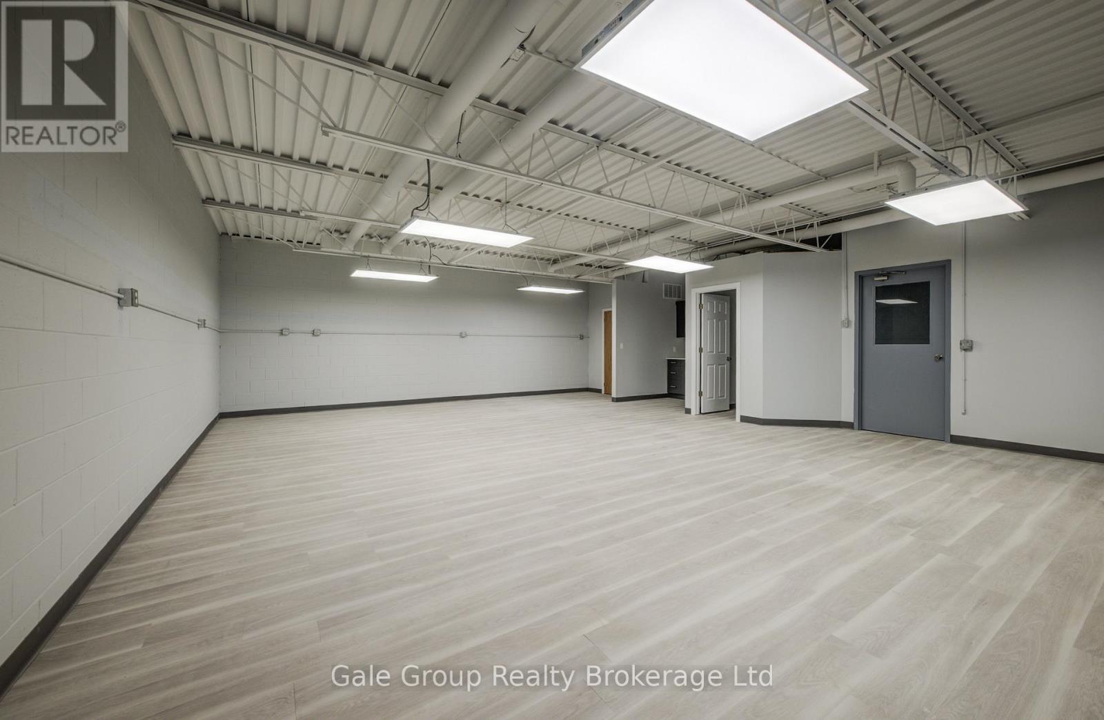 8 - 1033 Pattullo Avenue, Woodstock (Woodstock - South), ON