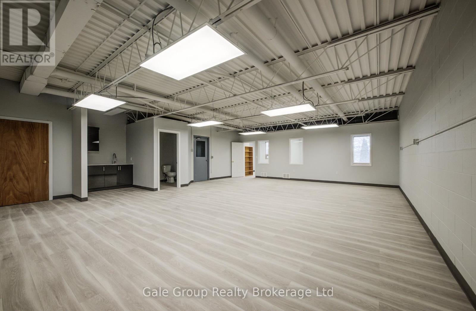 8 - 1033 Pattullo Avenue, Woodstock (Woodstock - South), ON