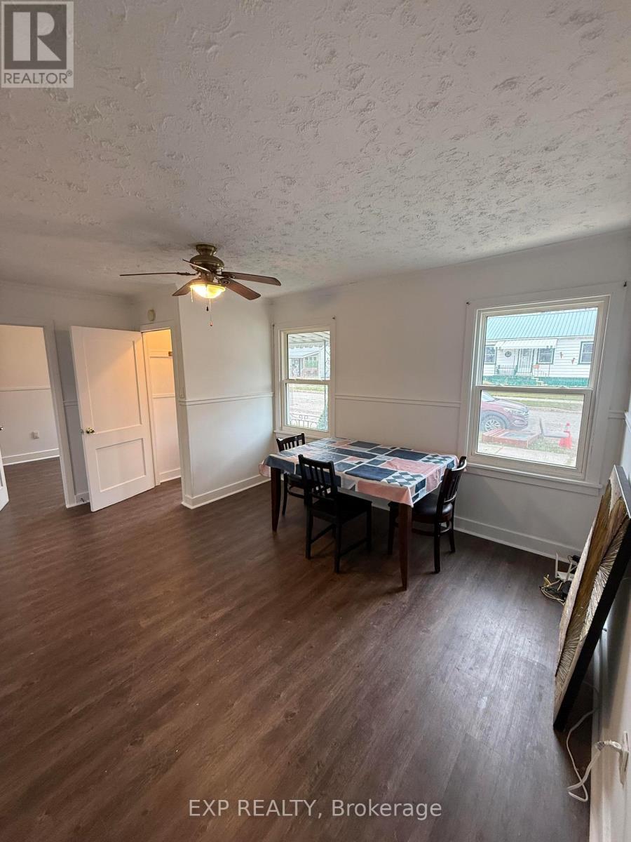 6318 Skinner Street, Niagara Falls (Arad/Fallsview), ON - Indoor