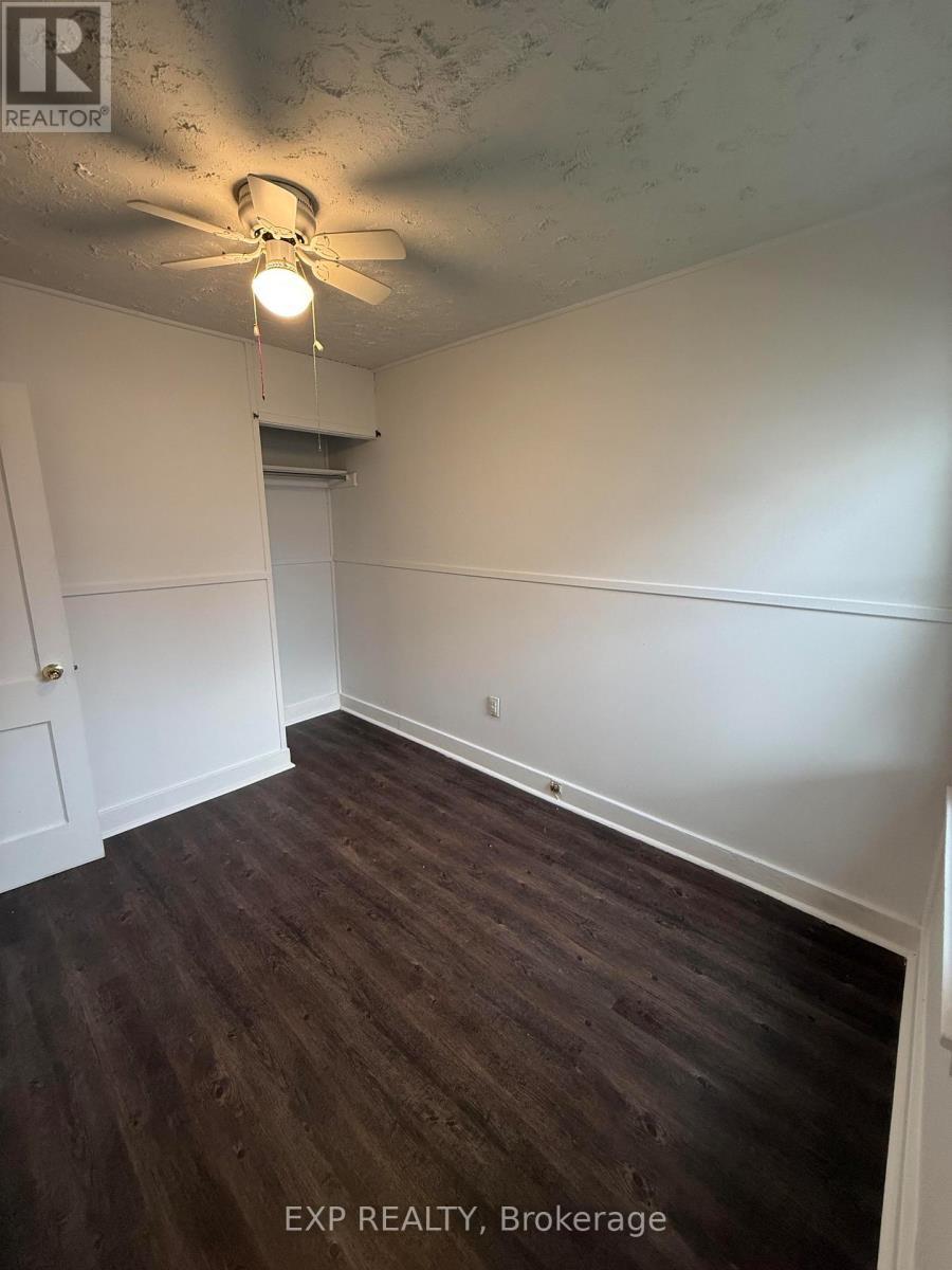 6318 Skinner Street, Niagara Falls (Arad/Fallsview), ON - Indoor Photo Showing Other Room