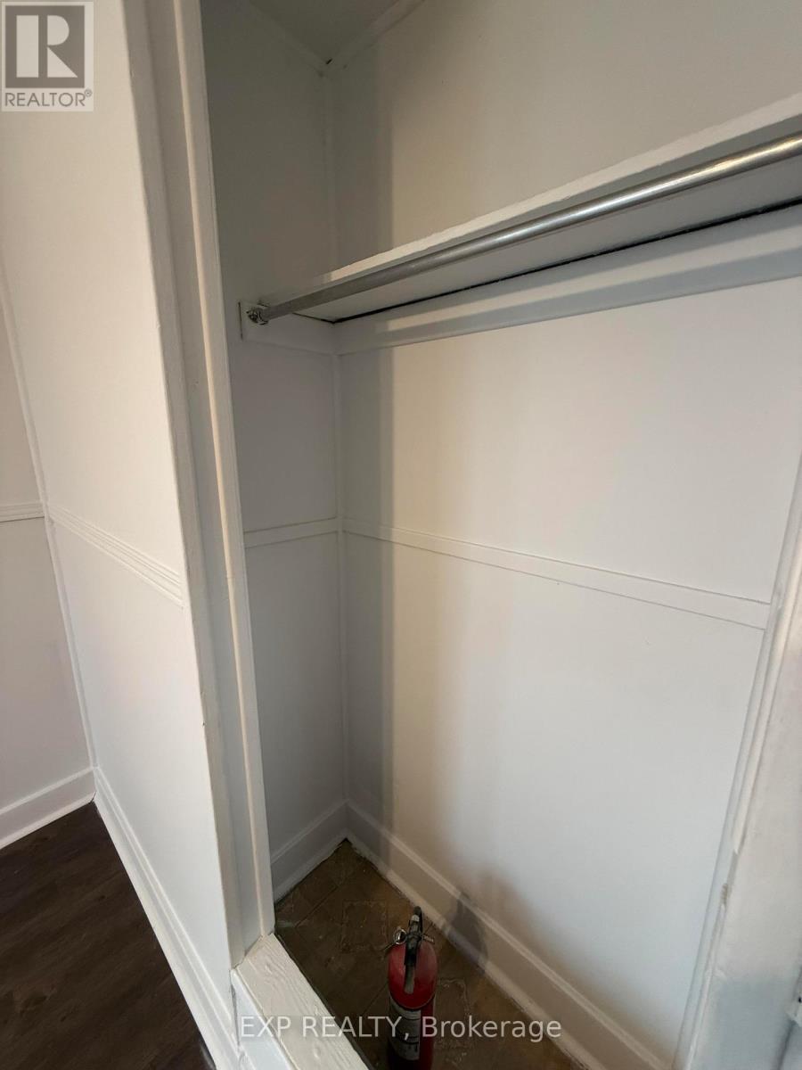 6318 Skinner Street, Niagara Falls (Arad/Fallsview), ON - Indoor