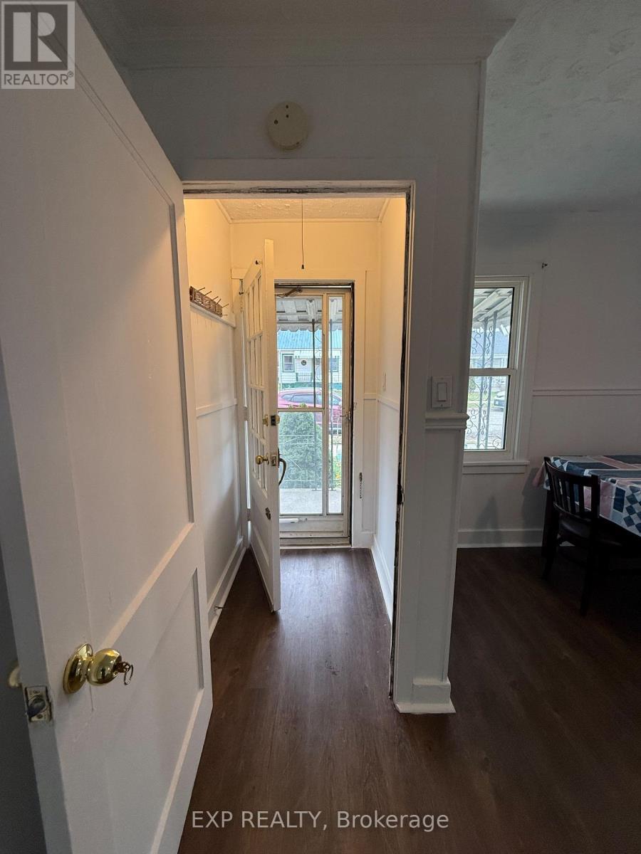 6318 Skinner Street, Niagara Falls (Arad/Fallsview), ON - Indoor Photo Showing Other Room