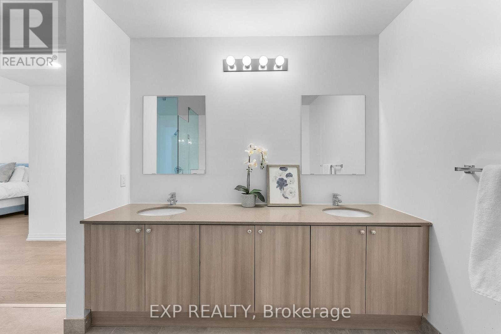 814 - 7711 Green Vista Gate, Niagara Falls (Oldfield), ON - Indoor Photo Showing Bathroom