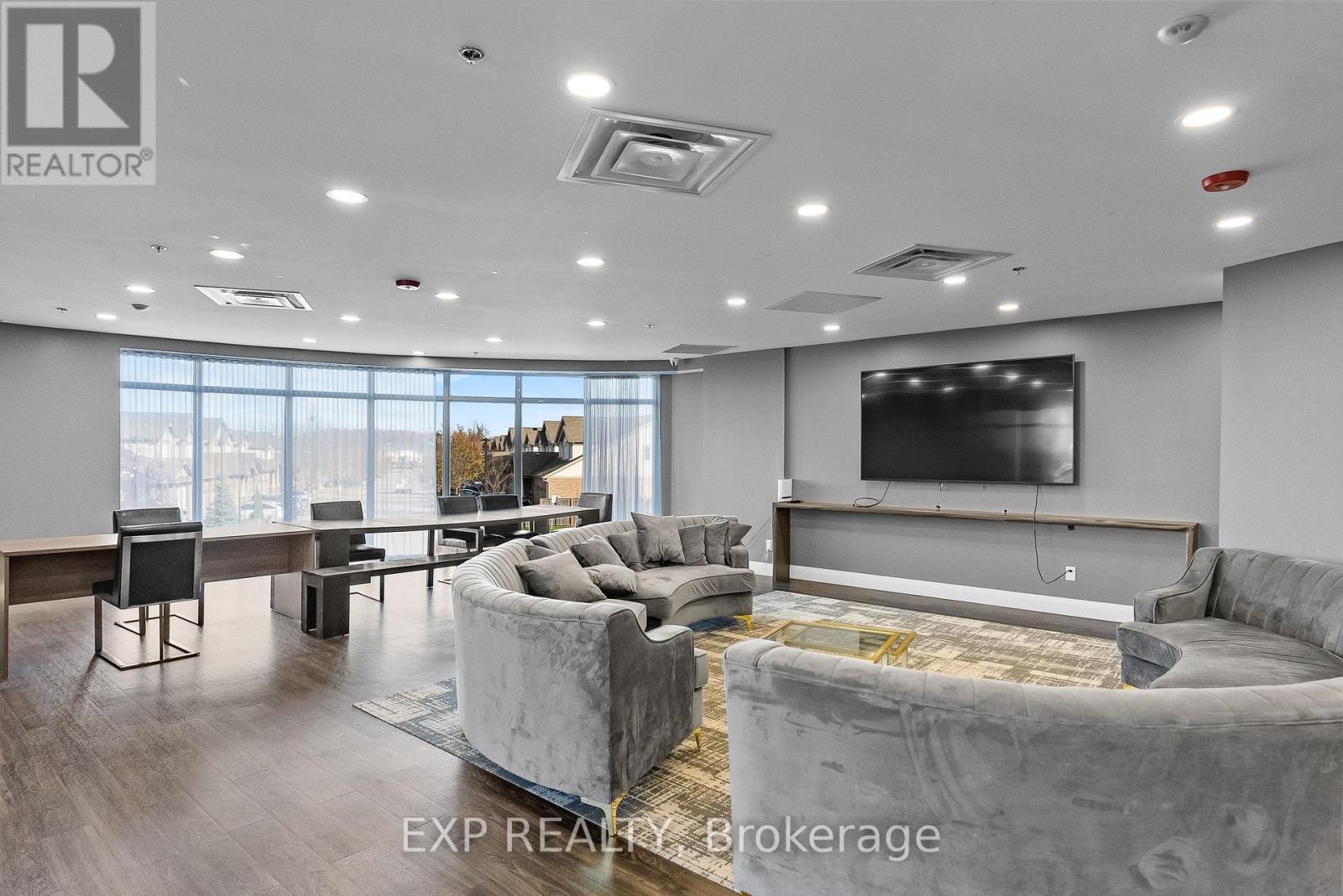 814 - 7711 Green Vista Gate, Niagara Falls (Oldfield), ON - Indoor