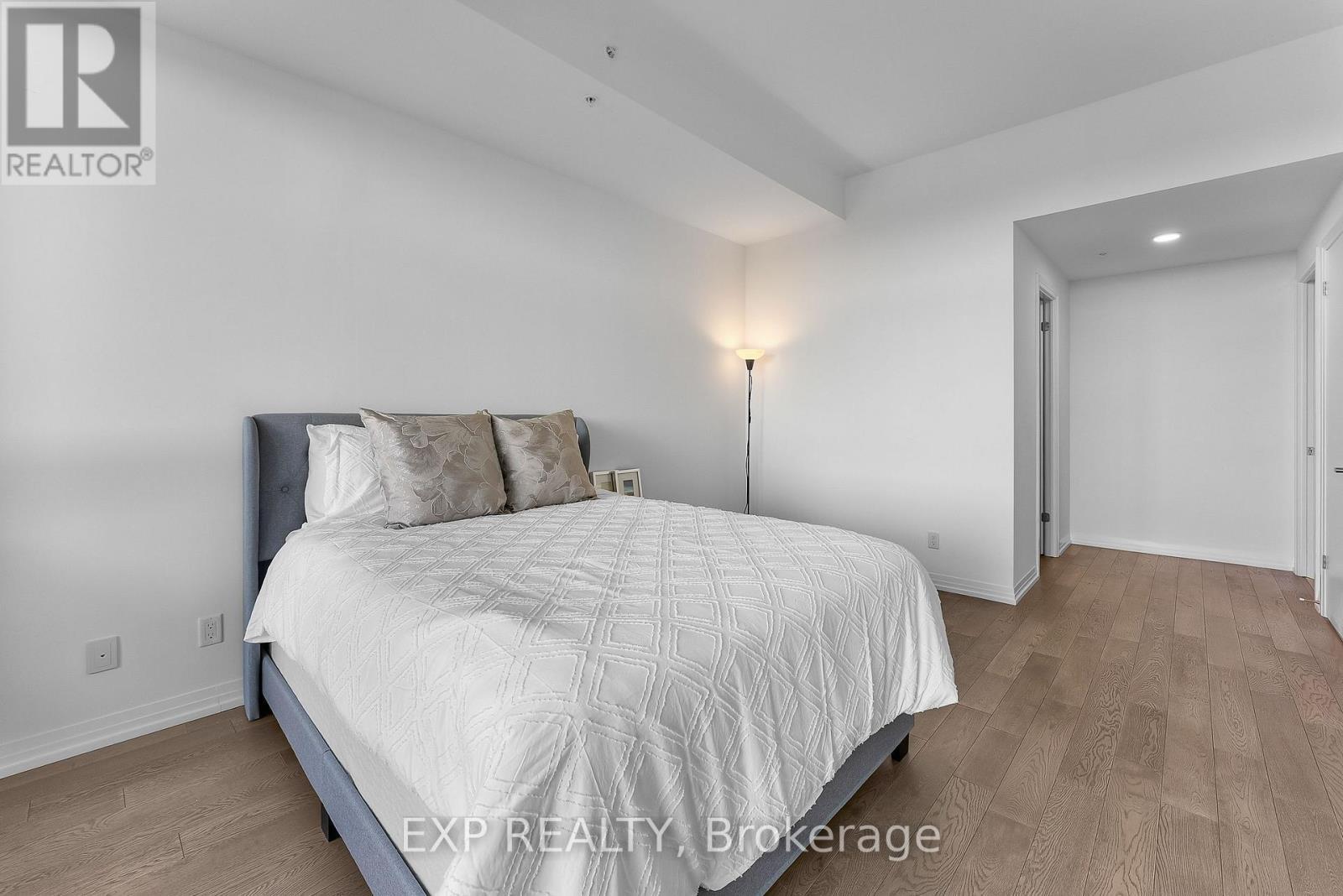 814 - 7711 Green Vista Gate, Niagara Falls (Oldfield), ON - Indoor Photo Showing Bedroom