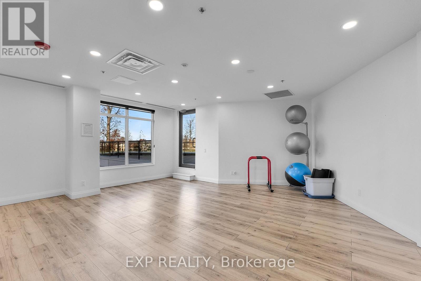 814 - 7711 Green Vista Gate, Niagara Falls (Oldfield), ON - Indoor