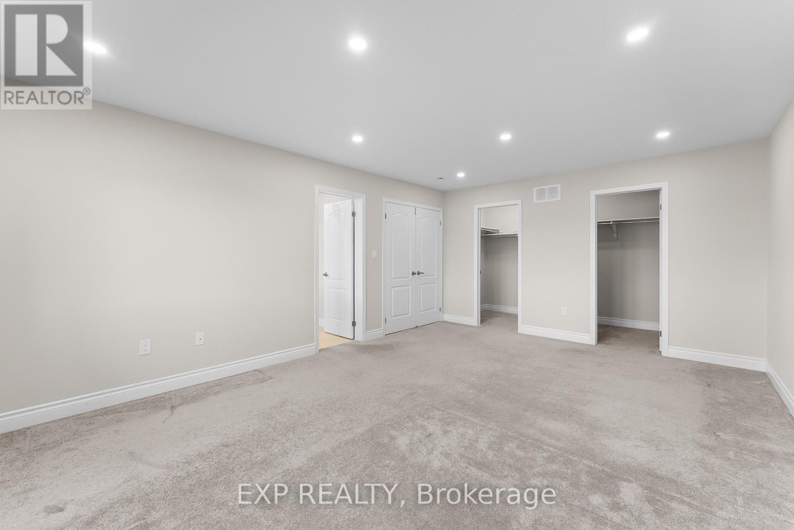 24 Esther Crescent, Thorold (Hurricane/Merrittville), ON - Indoor Photo Showing Other Room