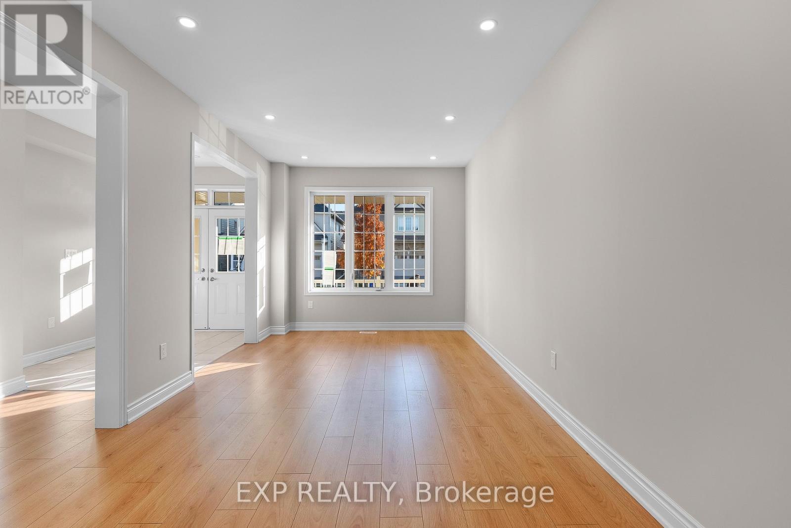 24 Esther Crescent, Thorold (Hurricane/Merrittville), ON - Indoor Photo Showing Other Room