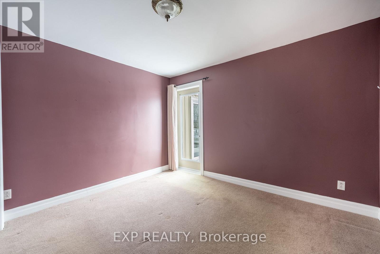 742 Broadway Street, Welland (Broadway), ON - Indoor Photo Showing Other Room