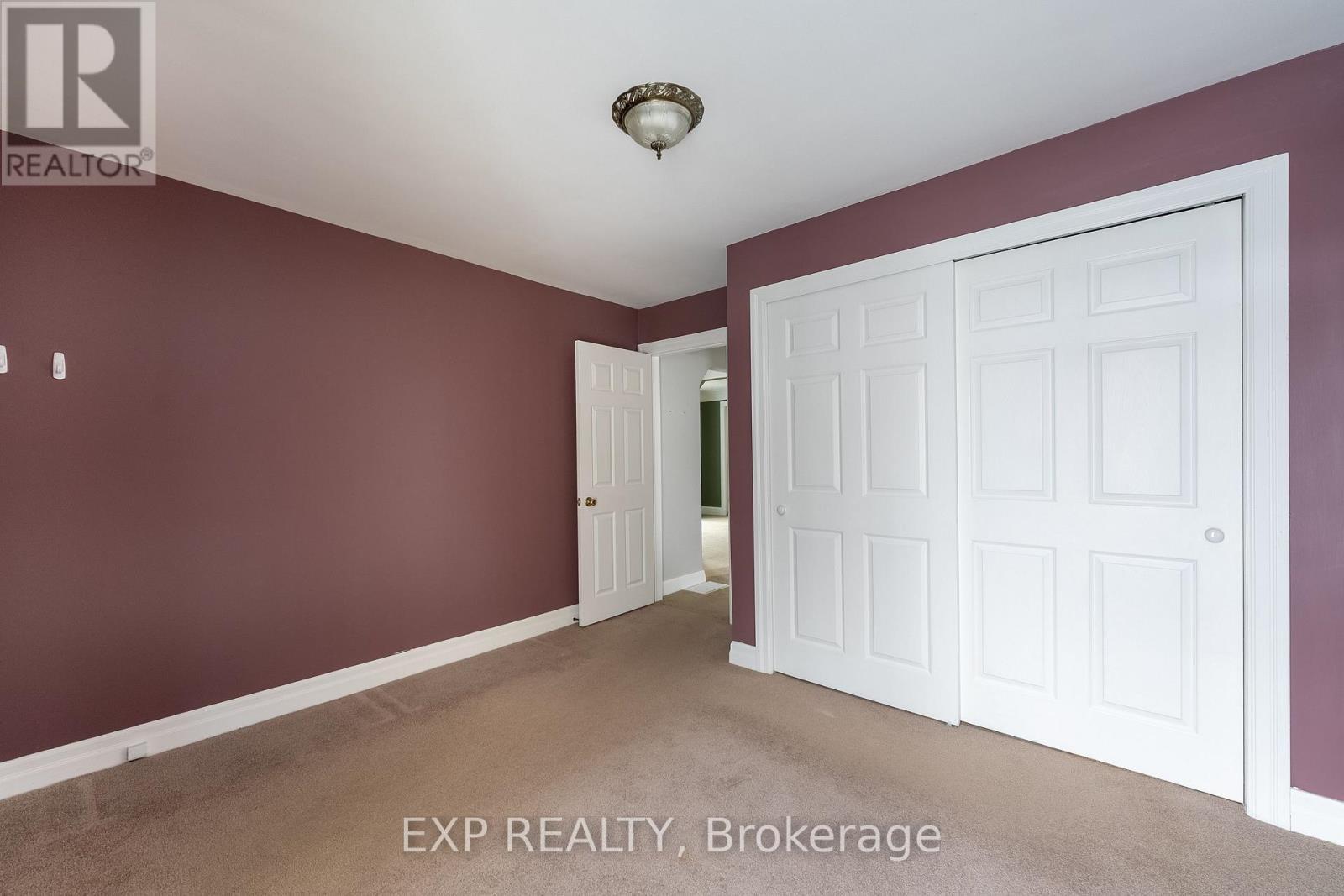 742 Broadway Street, Welland (Broadway), ON - Indoor Photo Showing Other Room