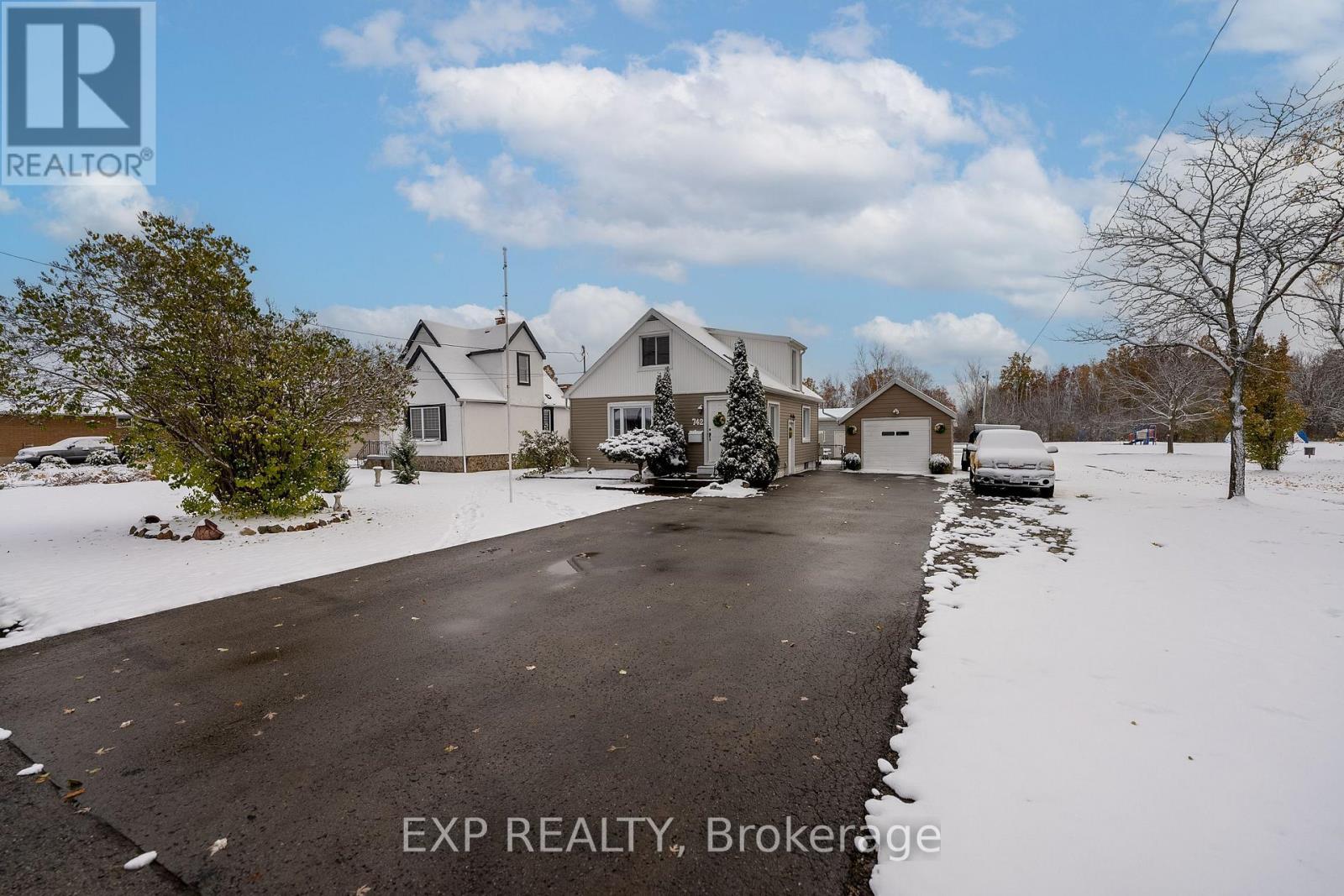 742 Broadway Street, Welland (Broadway), ON - Outdoor