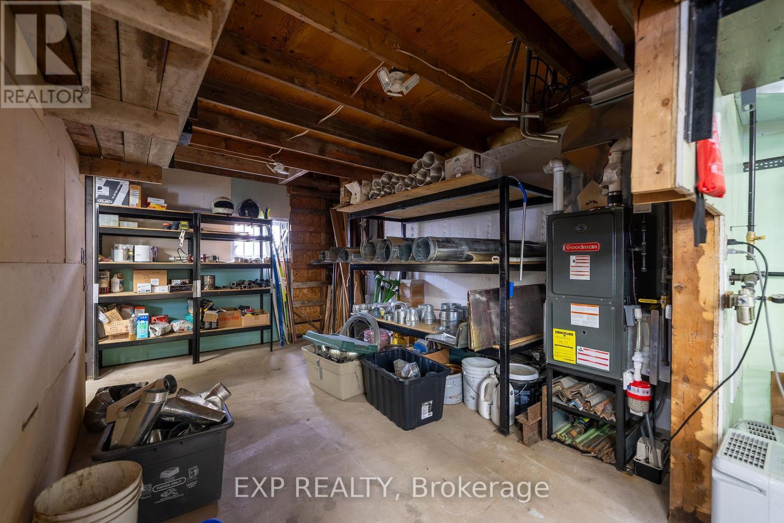 742 Broadway Street, Welland (Broadway), ON - Indoor