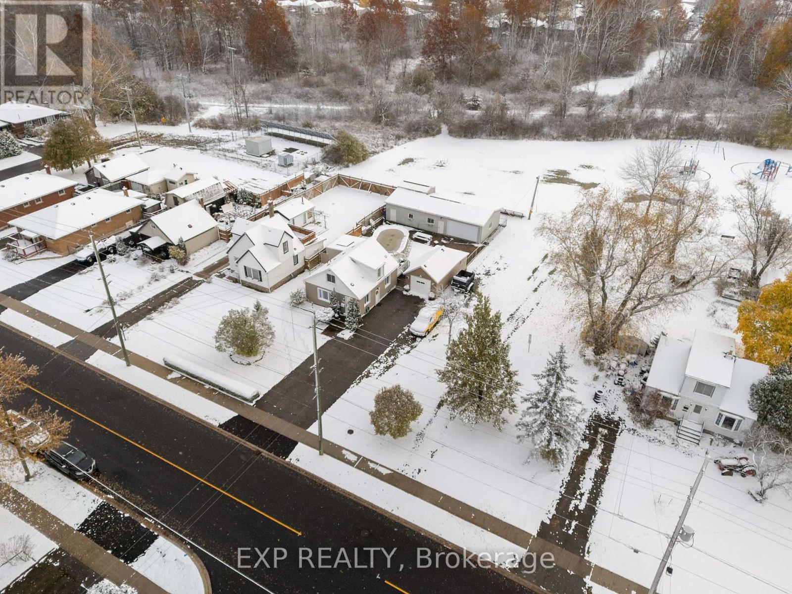 742 Broadway Street, Welland (Broadway), ON - Outdoor