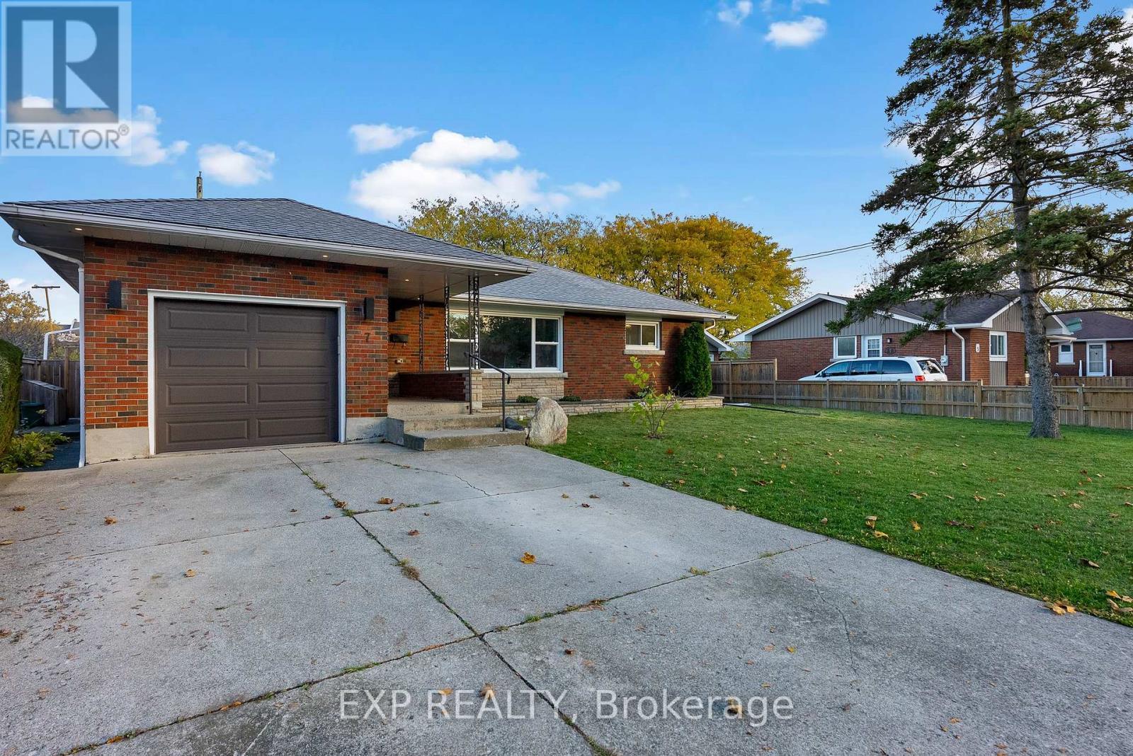 7 Harcove Street, St. Catharines (Vine/Linwell), ON - Outdoor