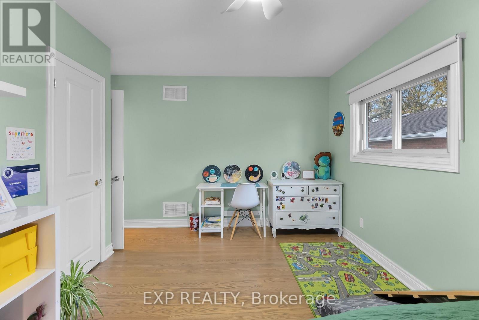 7 Harcove Street, St. Catharines (Vine/Linwell), ON - Indoor