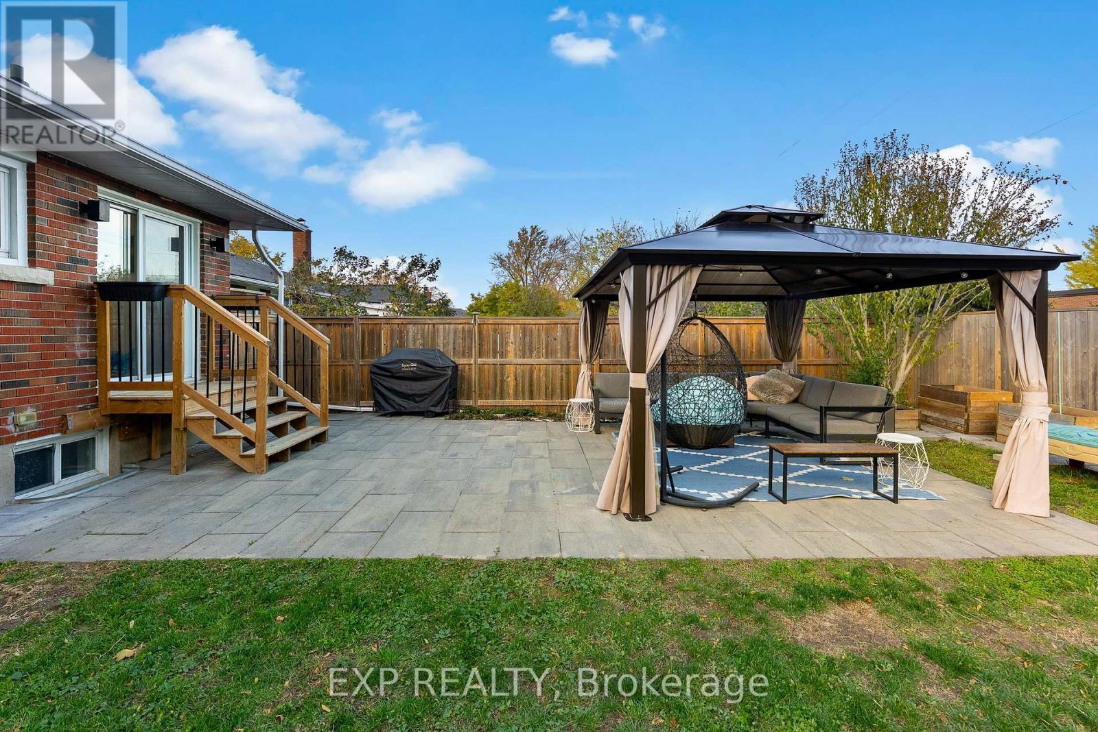 7 Harcove Street, St. Catharines (Vine/Linwell), ON - Outdoor